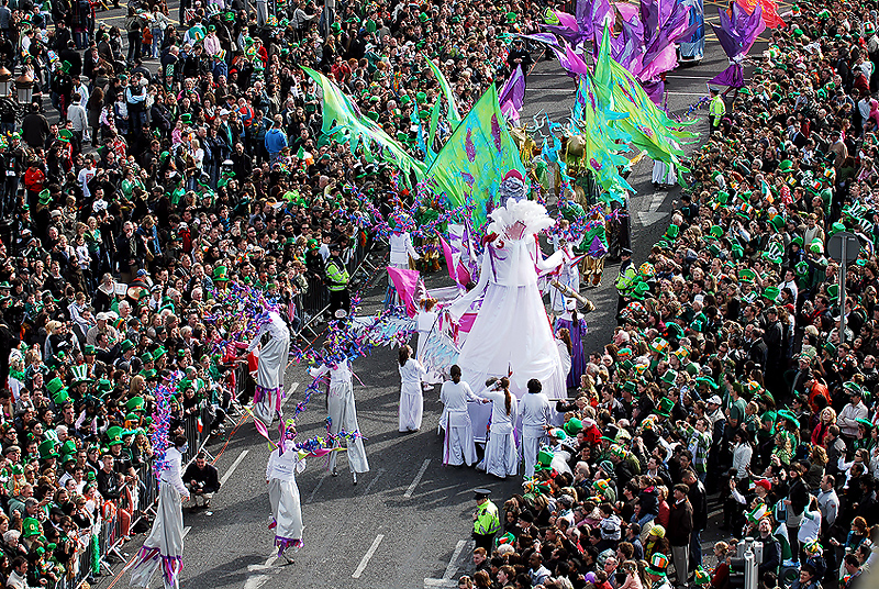 Ireland holidays. Северная Ирландия Святой Патрик. День Святого Патрика в Северной Ирландии. День Святого Патрика в Ирландии. Праздник Святого Патрика в Северной Ирландии.